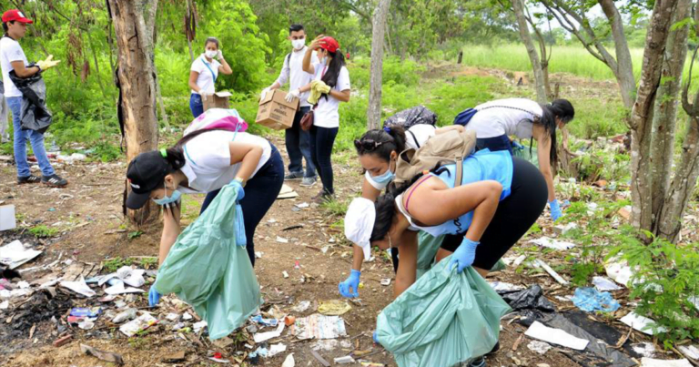 Campaña a Limpiar el Mundo